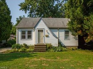 602 Waverly Rd, Eastlake, OH 44095