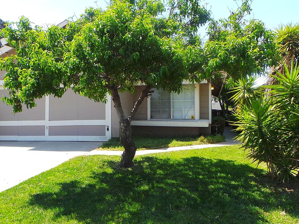 1st image of 25841 Coriander Ct