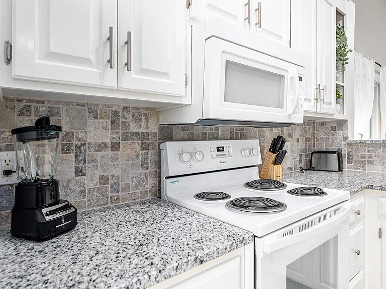 128 Chimney Rise Dr — Photo 41