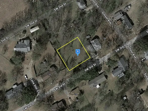 706 SW 3rd St, Kerens, TX 75144