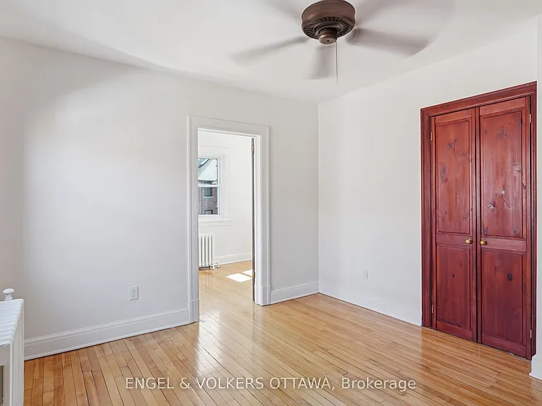 99 Charlotte St #3 — Photo 22