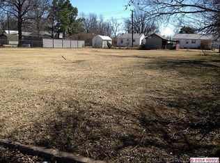 5532 E 2nd St, Tulsa, OK 74112