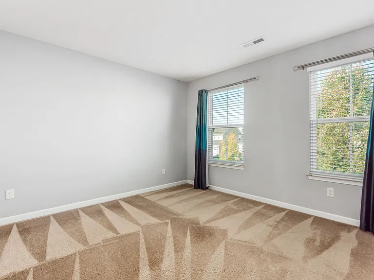 238 Ensigns Ln — Photo 32