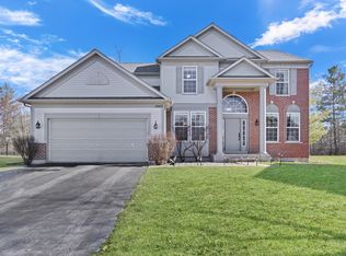 1042 Sanderling Ct, Antioch, IL 60002