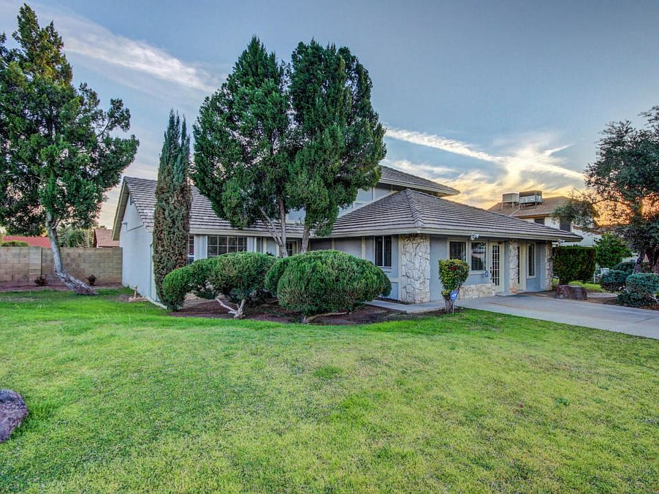 2nd image of 6319 W Shaw Butte Dr