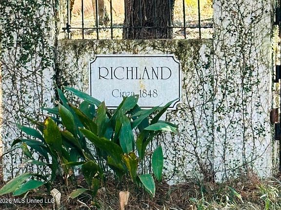 2nd image of 8747 River Rd