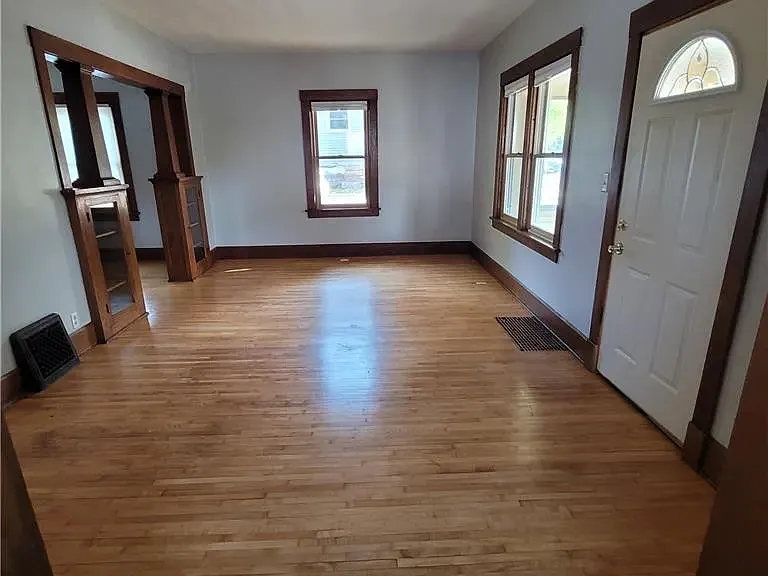 116 Shaubut St #1 — Photo 3