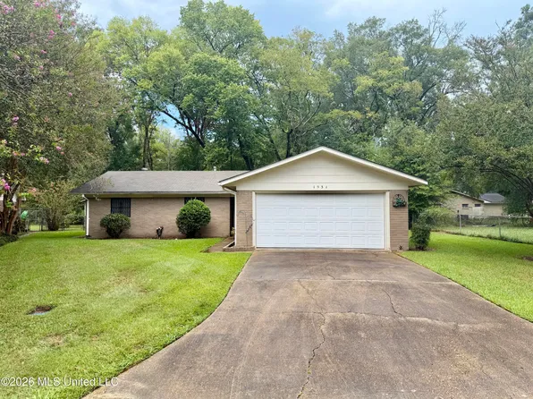 1931 Loyd St, Pearl, MS 39208
