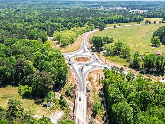4th image of 6290 Highway 54