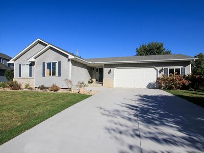 1305 Lakeside Cir, Buffalo, MN, 55313