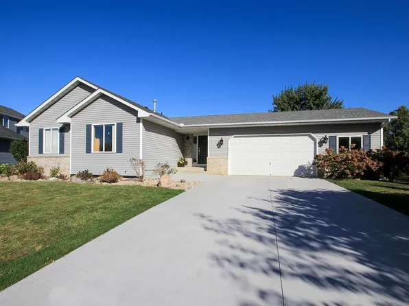 1305 Lakeside Cir, Buffalo, MN 55313