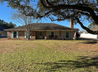 419 Pecan Ave, New Roads, LA 70760