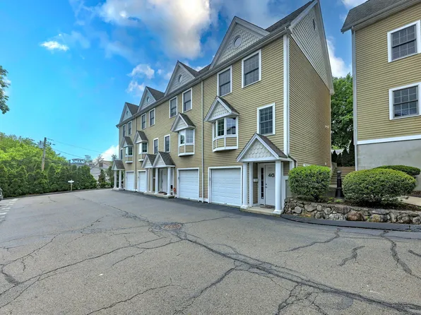 16 Hillside Place APT G4, Norwalk, CT 06854
