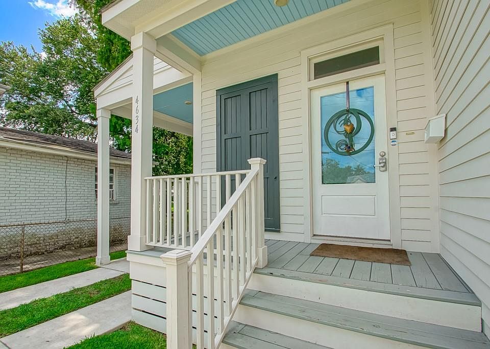 1st image of 4634 Touro St