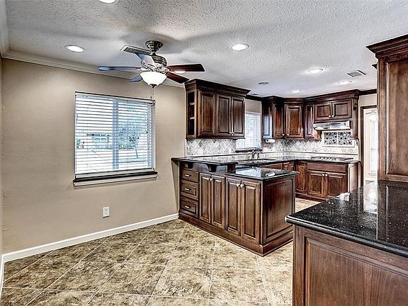 2nd image of 6031 Cerritos Dr #6031