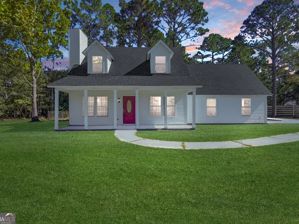648 Honey Ridge Ln, Hinesville, GA 31313