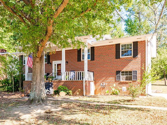 2nd image of 1224 Andrea Dr