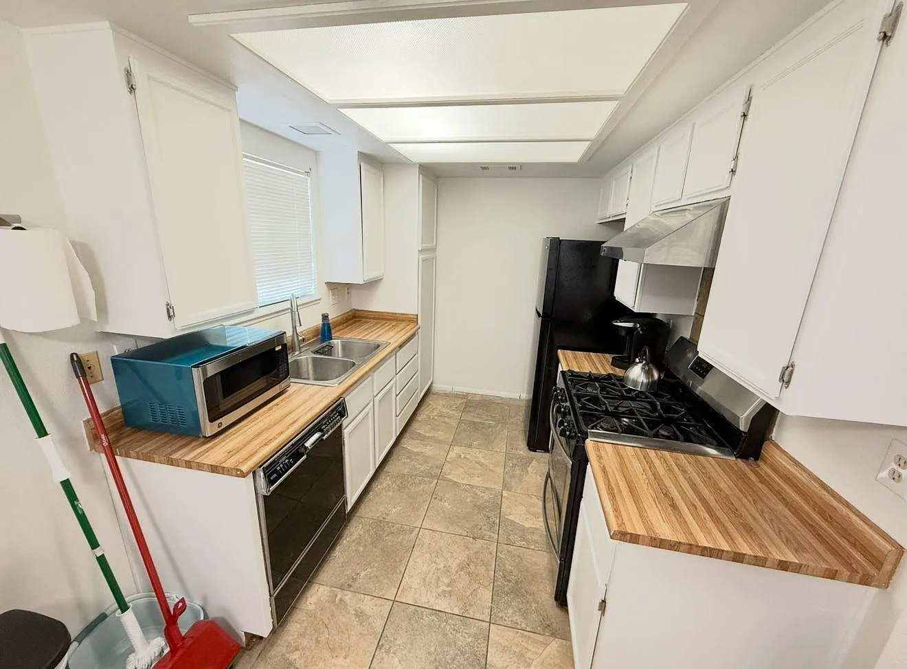 4 bed, 2.0 bath, 1180 sqft, $758 — Photo 4