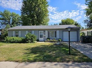 2224 Hollywood Blvd, Iowa City, IA 52240