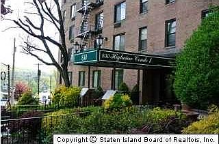 2nd image of 830 Howard Ave APT 2E