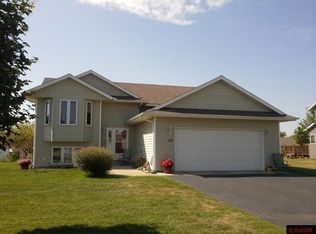 113 Tattler Ln, Mankato, MN 56001