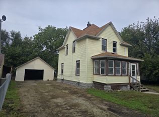 407 Reed St, Waterloo, IA 50703