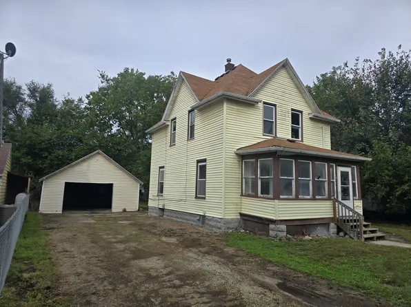 407 Reed St, Waterloo, IA 50703