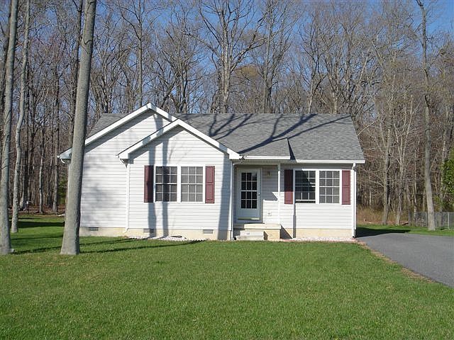 1st image of 200 Evelyndale Dr