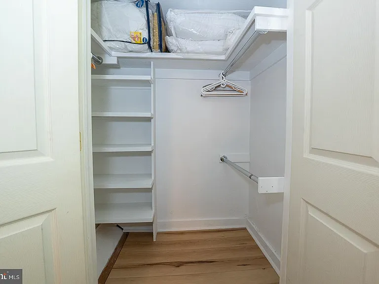 452 Rock Glen Dr — Photo 17