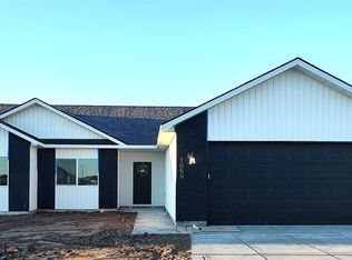1059 Magnolia St, Burley, ID 83318