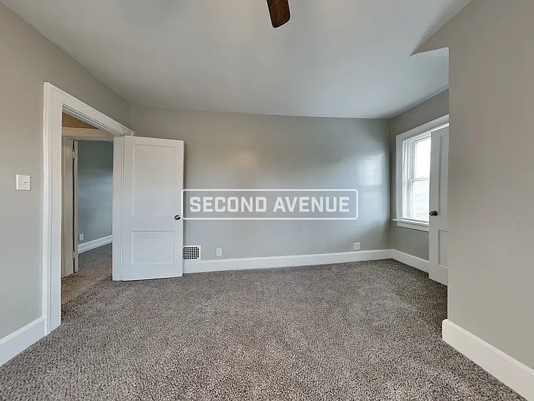 1804 Waltham Ave — Photo 10