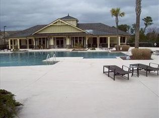 640 Village Park Dr UNIT 202, Wilmington, NC 28405