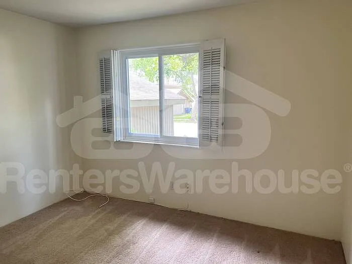 1470 Pine Row Ct — Photo 13