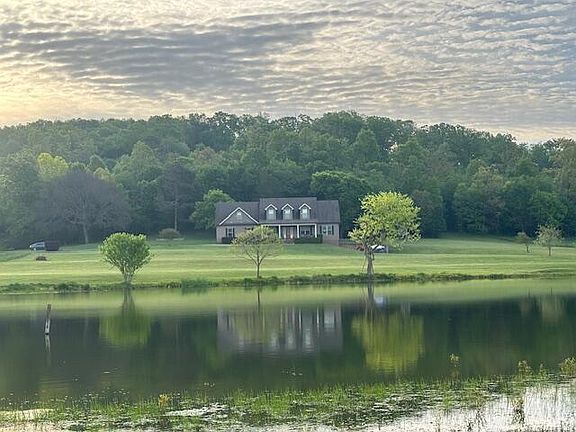 5th image of 261 Old Lead Mine Valley Rd SW