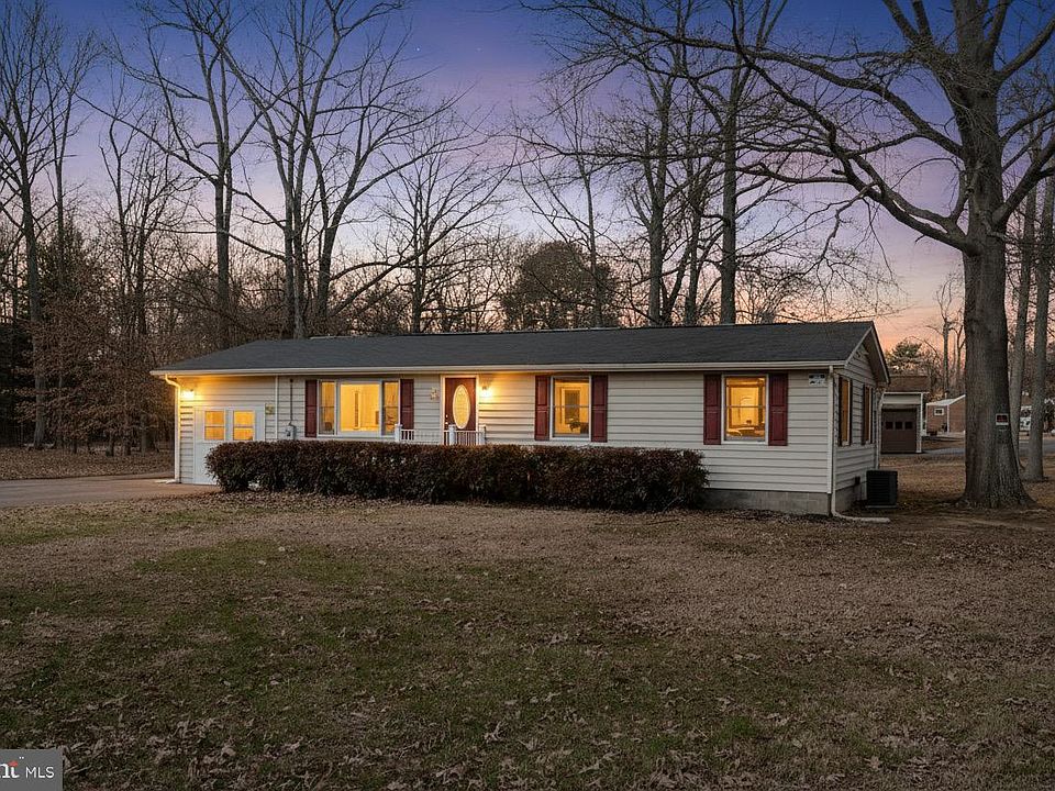 1st image of 6950 Caporaletti Dr