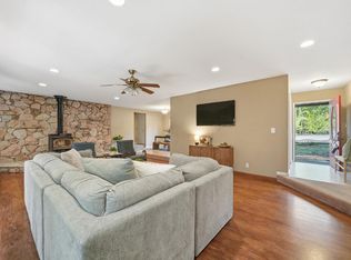 26019 Ridge Dr, Pioneer, CA 95666