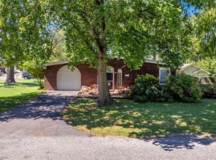 1824 Patricia St, Granite City, IL 62040