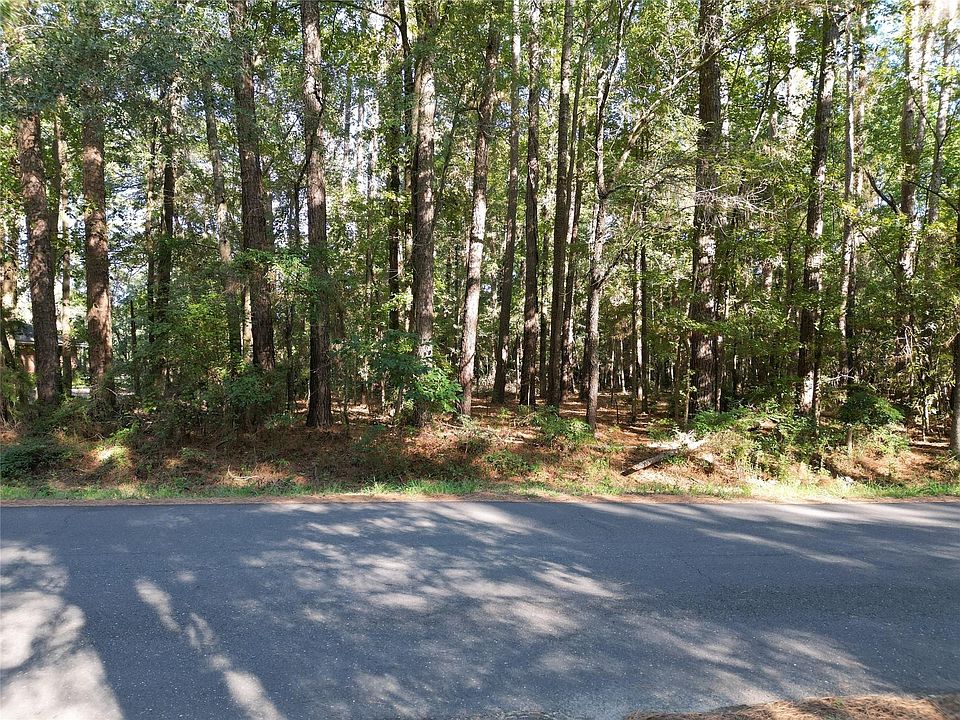2nd image of 62011 Rebel Rd