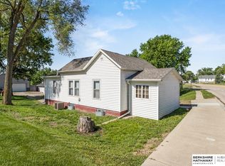 929 Main St, Seward, NE 68434