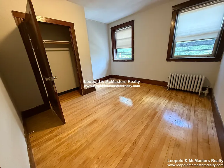 133 Davis Ave #1 — Photo 17