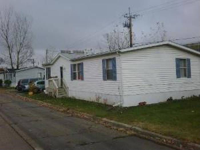 1st image of 23 Ironwood Dr