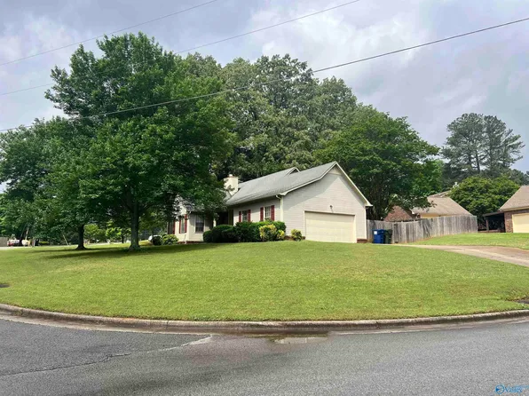 484 Marion Dr, Madison, AL 35758