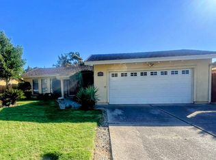 946 Sunnyoak Way, Stockton, CA 95209