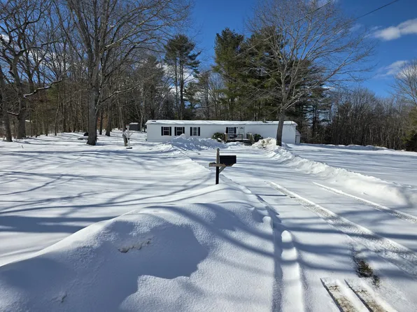 39 Mountain Road, Wiscasset, ME 04578