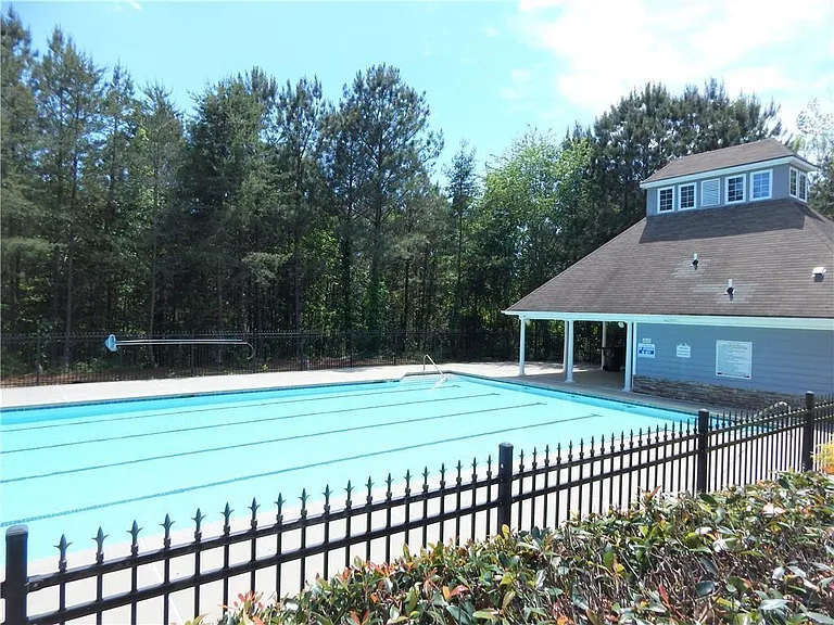 4001 Oak Crossing Dr — Photo 26