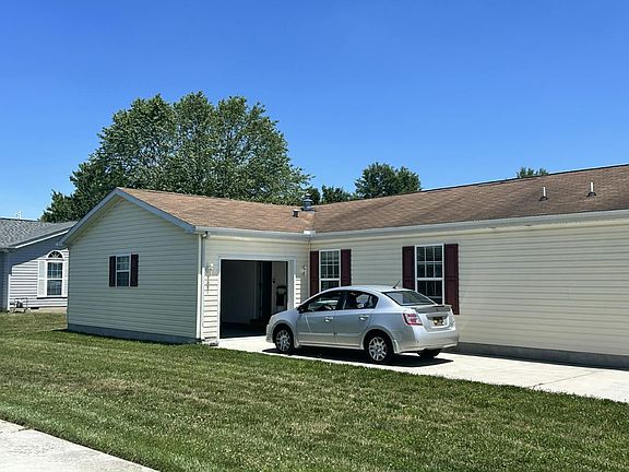 3rd image of 12 Catts Ln #21