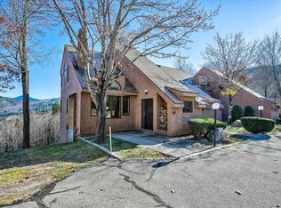 28 Top Notch Rd #28, Bartlett, NH 03812