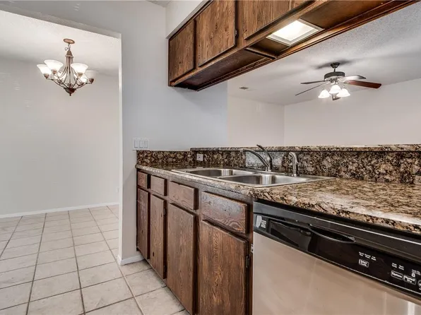 8801 Piney Point Dr #A, Austin, TX 78729