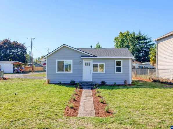 191 Picture St, Independence, OR 97351