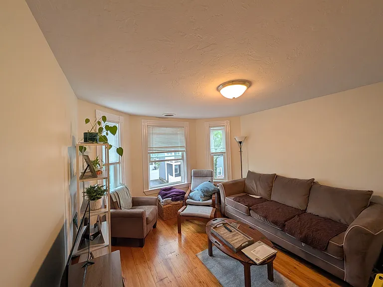 632 E 7th St #2 — Photo 6